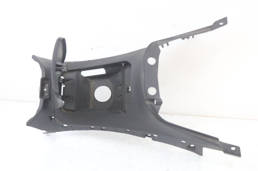 photo de OSŁONA POD SIEDZENIEM PIAGGIO MP3 HPE 350 (2018 - 2020) - Zoom stanu zużycia