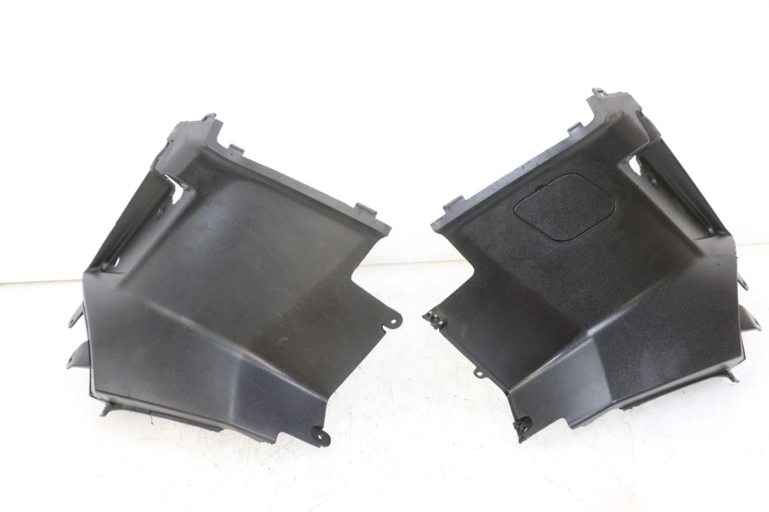 photo de OSŁONA POD SIEDZENIEM PEUGEOT STREETZONE 4T 50 (2018 - 2023) - Widok główny