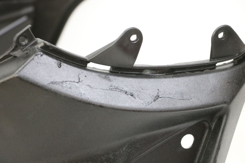 photo de OSŁONA POD SIEDZENIEM PEUGEOT STREETZONE 4T 50 (2018 - 2023) - Stan powierzchni