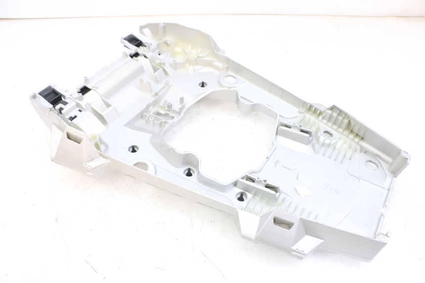 photo de OSŁONA POD SIEDZENIEM BMW R GS 1250 (2021 - 2024) - Zoom stanu zużycia