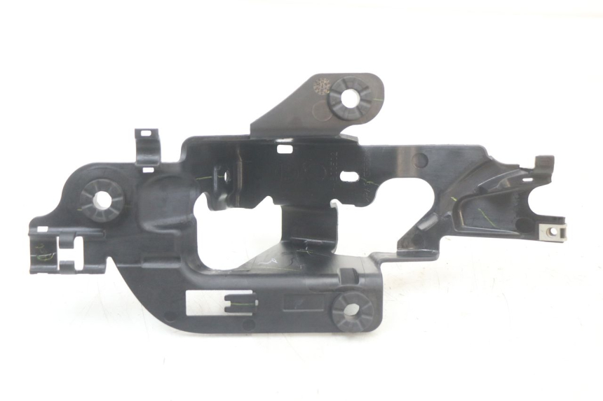 photo de OSŁONA POD SIEDZENIEM ROYAL ENFIELD CONTINENTAL GT 650 (2019 - 2024) - Szczegół części