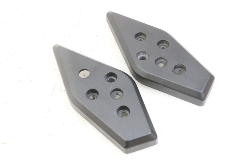 photo de OSŁONA POD SIEDZENIEM ROYAL ENFIELD HYMALAYAN 410 (2016 - 2023) - Zoom stanu zużycia