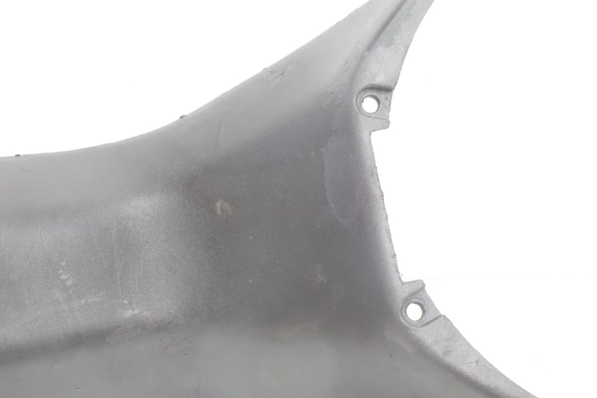 photo de OSŁONA POD SIEDZENIEM GILERA RUNNER SP 50 (2002 - 2004) - Inny kąt widzenia