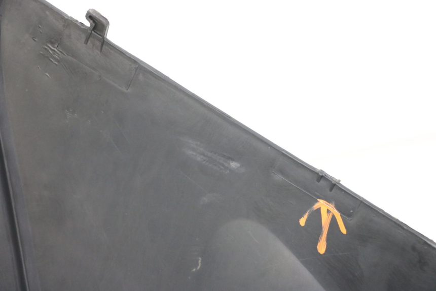 photo de OSŁONA POD SIEDZENIEM DAELIM S3 125 (2010 - 2017) - Szczegół części