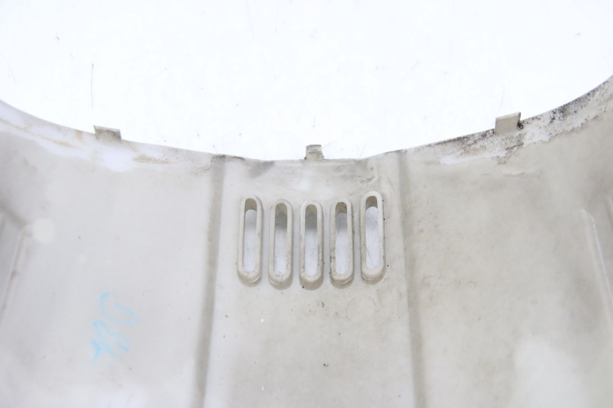 photo de OSŁONA POD SIODŁEM APRILIA SCARABEO 4T 50 (2009 - 2017) - Stan powierzchni