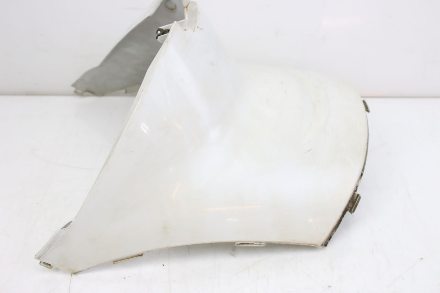 photo de OSŁONA POD SIEDZENIEM KYMCO SENTO 100 (2008 - 2013) - Zoom stanu zużycia