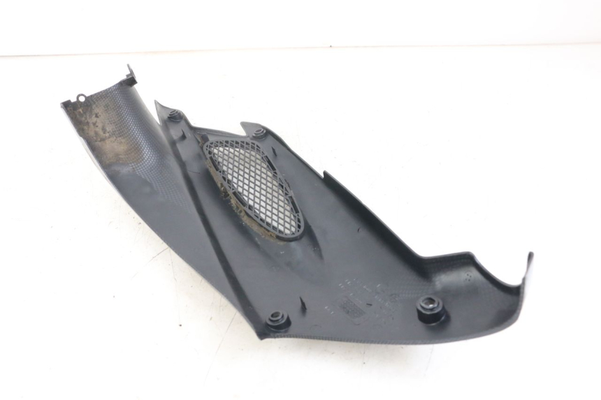 photo de OSŁONA POD SIEDZENIEM PEUGEOT SPEEDFIGHT 100 (1997 - 2007) - Inny kąt widzenia