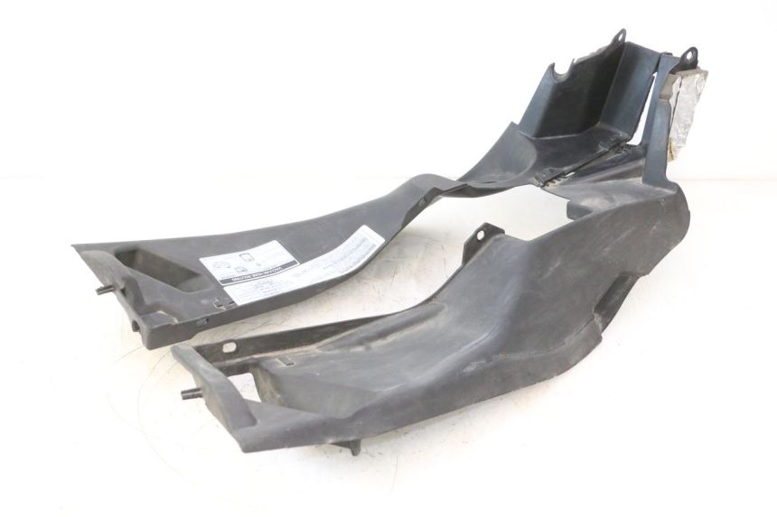 photo de OSŁONA POD SIEDZENIEM CAN-AM SPYDER RS 1000 (2008 - 2012) - Widok główny