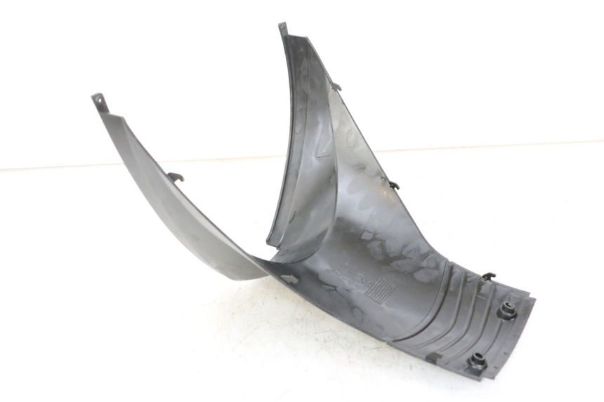 photo de OSŁONA POD SIEDZENIEM APRILIA SR MOTARD 50 (2012 - 2018) - Szczegół części