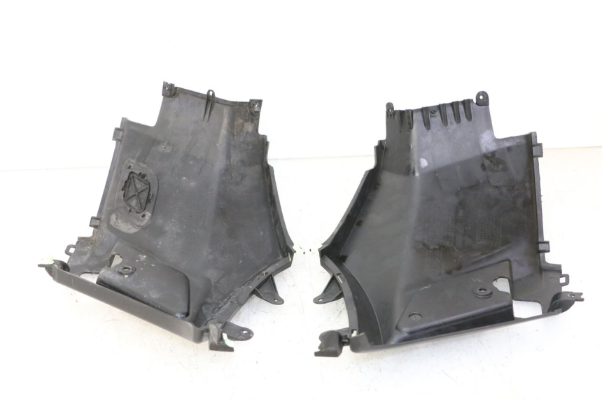 photo de OSŁONA POD SIEDZENIEM PEUGEOT STREETZONE I NAKED 2T 50 (2018 - 2020) - Inny kąt widzenia