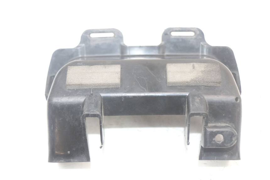 photo de OSŁONA POD SIEDZENIEM SUZUKI SV N 650 (1999 - 2002) - Inny kąt widzenia