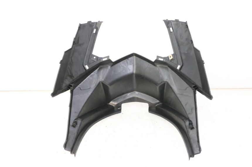 photo de OSŁONA POD SIEDZENIEM SYM JET 14 4T 50 (2018 - 2022) - Zoom stanu zużycia