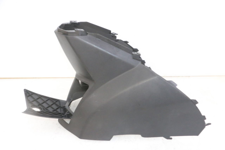 photo de OSŁONA POD SIODŁEM PEUGEOT VIVACITY NEW 2T 50 (2008 - 2017) - Inny kąt widzenia