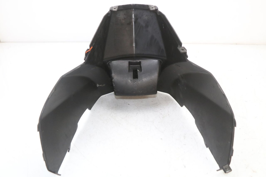 photo de OSŁONA POD SIEDZENIEM PEUGEOT VIVACITY NEW 4T 50 (2008 - 2017) - Zbliżenie techniczne