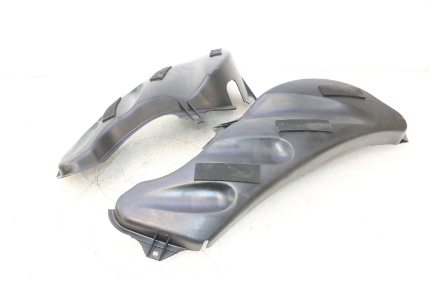 photo de OSŁONA POD SIEDZENIEM YAMAHA WAVE RUNNER GP R 1200 (2000 - 2003) - Szczegół części