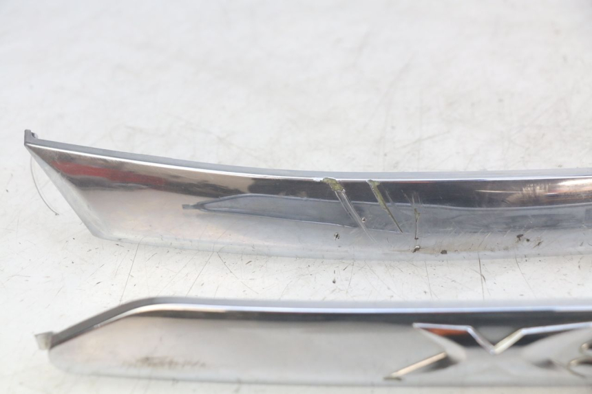 photo de OSŁONA POD SIEDZENIEM PIAGGIO X8 125 (2004 - 2007) - Oznaczenia i referencje