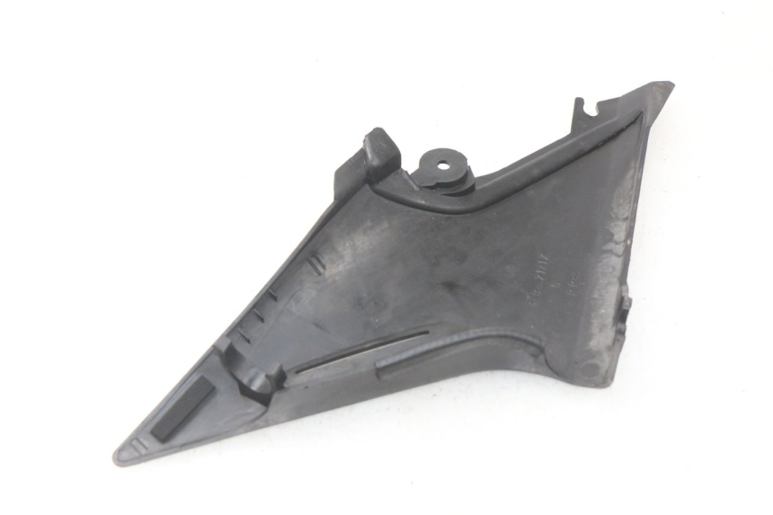 photo de OSŁONA POD SIODŁEM YAMAHA XJ600 XJ DIVERSION 600 (1992 - 1997) - Punkty mocowania