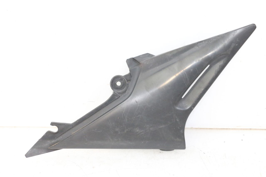 photo de OSŁONA POD SIEDZENIEM YAMAHA XJN DIVERSION 600 (2000 - 2003) - Punkty mocowania