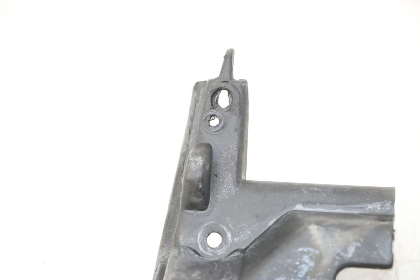 photo de OSŁONA POD SIODŁEM YAMAHA AEROX 50 (1997 - 2006) - Zbliżenie techniczne