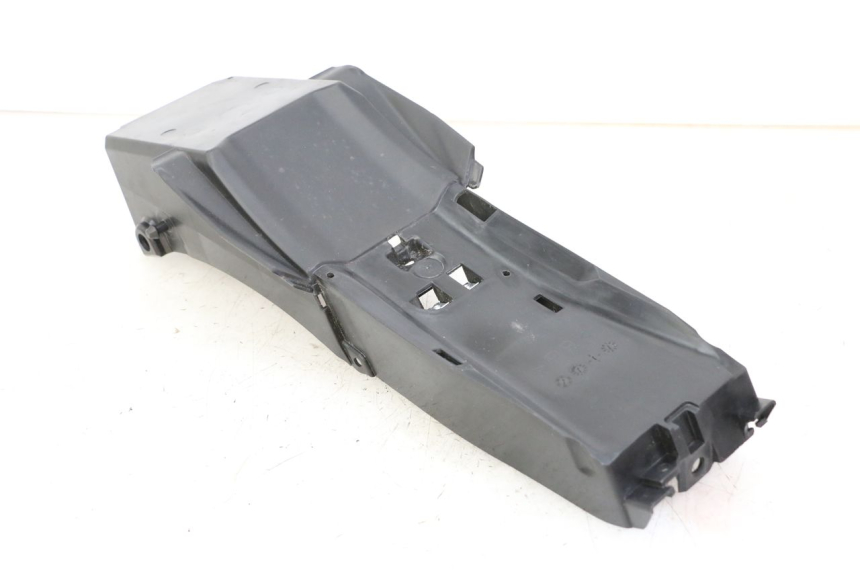 photo de OSŁONA POD SIODŁEM YAMAHA TRACER 7 700 (2020 - 2024) - Zbliżenie techniczne