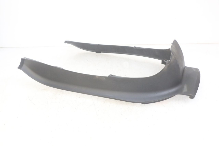 photo de OSŁONA POD SIEDZENIEM YAMAHA YP MAJESTY 400 (2004 - 2008) - Zoom stanu zużycia