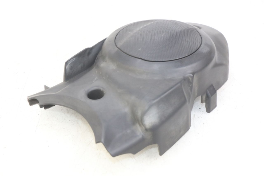 photo de OSŁONA NAPĘDU YAMAHA HW XENTER 125 (2011 - 2017) - Zbliżenie techniczne