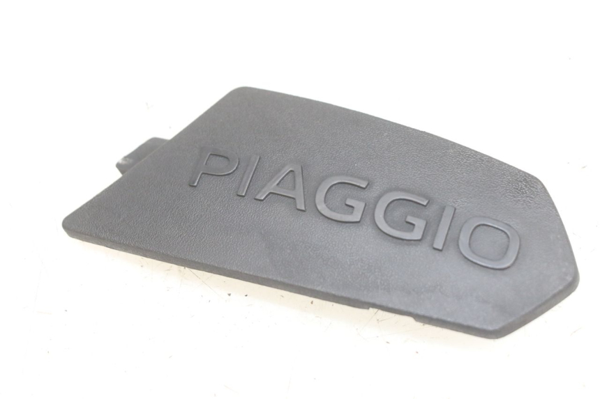 photo de OSŁONA NAPĘDU PIAGGIO MEDLEY 125 (2016 - 2023) - Widok główny