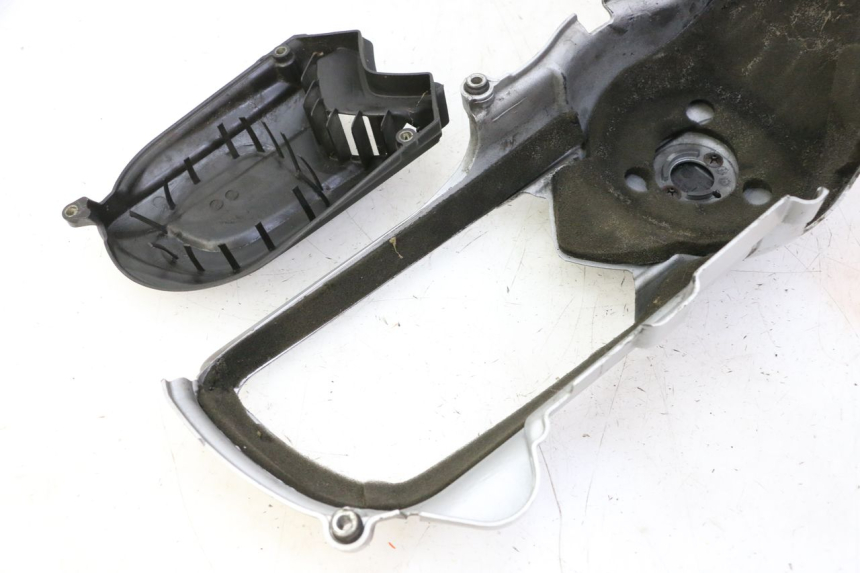 photo de OSŁONA NAPĘDU PIAGGIO MP3 LT 300 (2010 - 2016) - Szczegół części