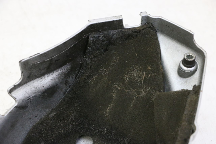 photo de OSŁONA NAPĘDU PIAGGIO MP3 LT 300 (2010 - 2016) - Zoom stanu zużycia