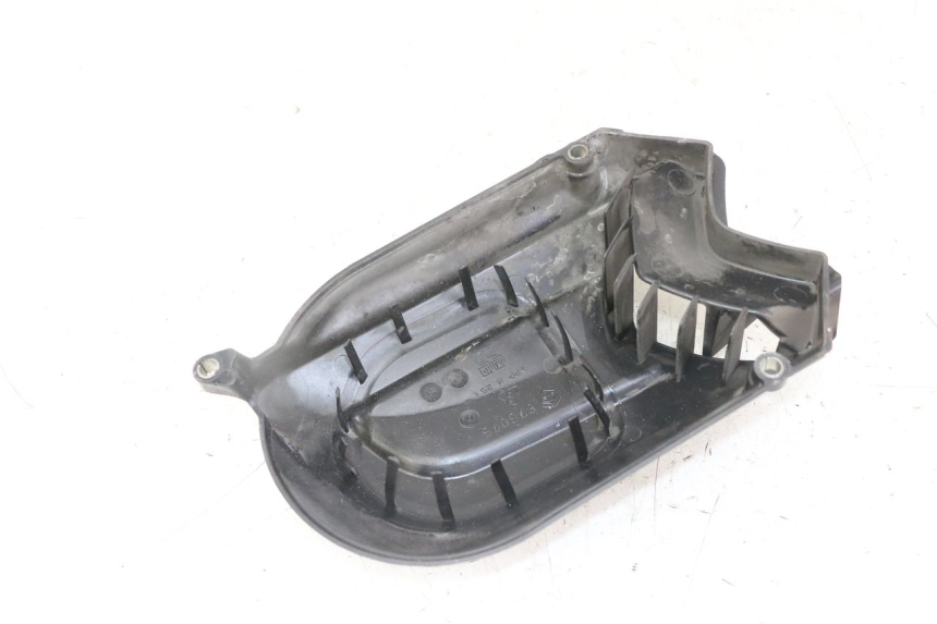 photo de OSŁONA NAPĘDU GILERA NEXUS 125 (2009 - 2013) - Inny kąt widzenia