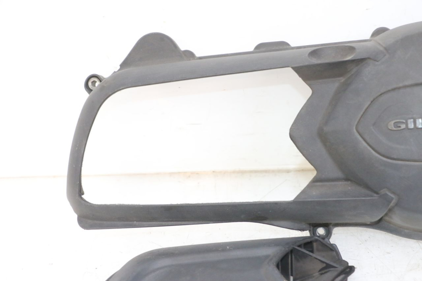 photo de OSŁONA NAPĘDU GILERA NEXUS 125 (2009 - 2013) - Punkty mocowania