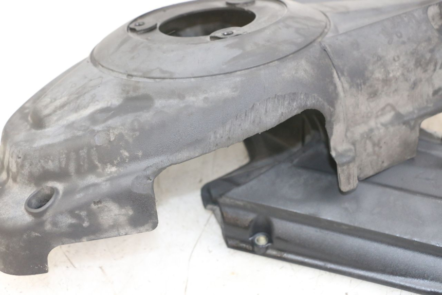 photo de OSŁONA NAPĘDU PIAGGIO X10 125 (2012 - 2017) - Zoom stanu zużycia