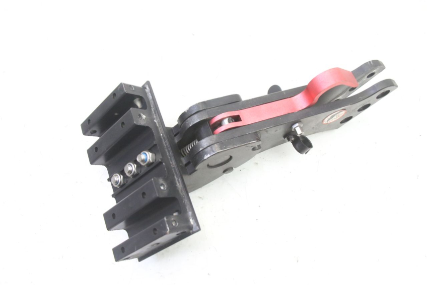 photo de RAMA URBANGLIDE E-CROSS PRO 1 - Zbliżenie techniczne