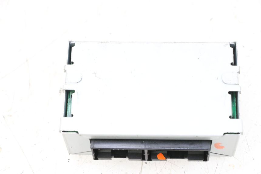 photo de KALKULATOR ABS YAMAHA TDM ABS 900 (2002 - 2014) - Zbliżenie techniczne