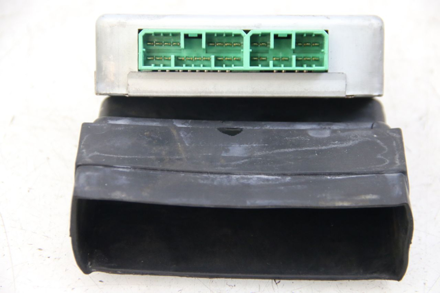 photo de KALKULATOR ABS YAMAHA XP T-MAX TMAX 500 (2004 - 2007) - Inny kąt widzenia