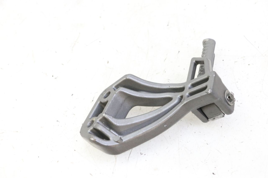 photo de PODNÓŻEK TYLNY PRAWY ORCAL CAVARO 4T 50 (2019 - 2023) - Inny kąt widzenia