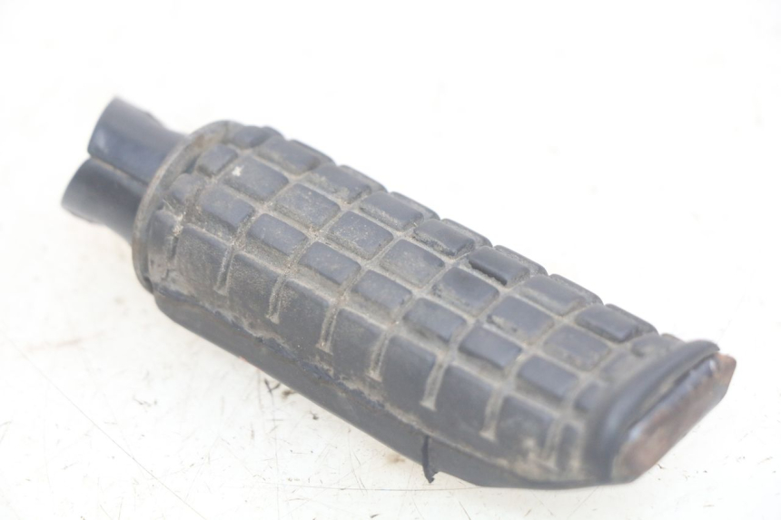 photo de PODNÓŻEK TYLNY PRAWY HONDA CBR F SC25 1000 (1989 - 1992) - Widok główny