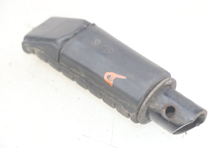 photo de PODNÓŻEK TYLNY PRAWY HONDA CBR F SC25 1000 (1989 - 1992) - Szczegół części