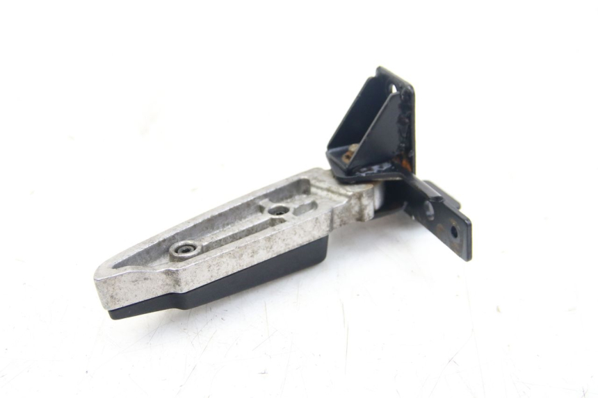 photo de PODNÓŻEK TYLNY PRAWY PEUGEOT CITYSTAR AIR 125 (2014 - 2017) - Zoom stanu zużycia