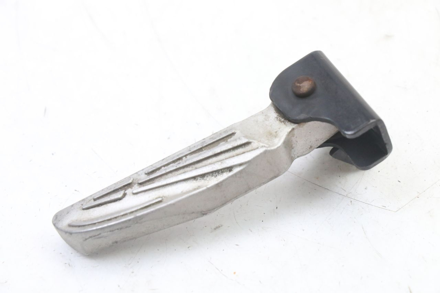 photo de PODNÓŻEK TYLNY PRAWY SYM FIDDLE 3 III 125 (2014 - 2020) - Szczegół części