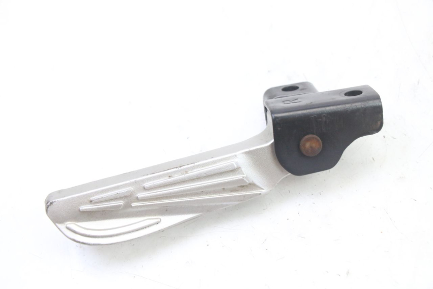 photo de PODNÓŻEK TYLNY PRAWY SYM FIDDLE 3 III 125 (2014 - 2020) - Szczegół części