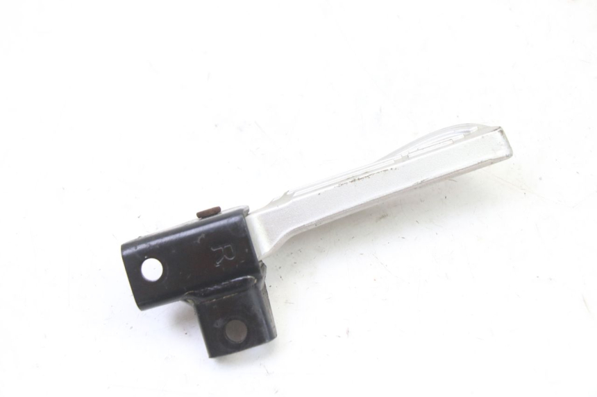 photo de PODNÓŻEK TYLNY PRAWY SYM FIDDLE 3 III 125 (2014 - 2020) - Zoom stanu zużycia