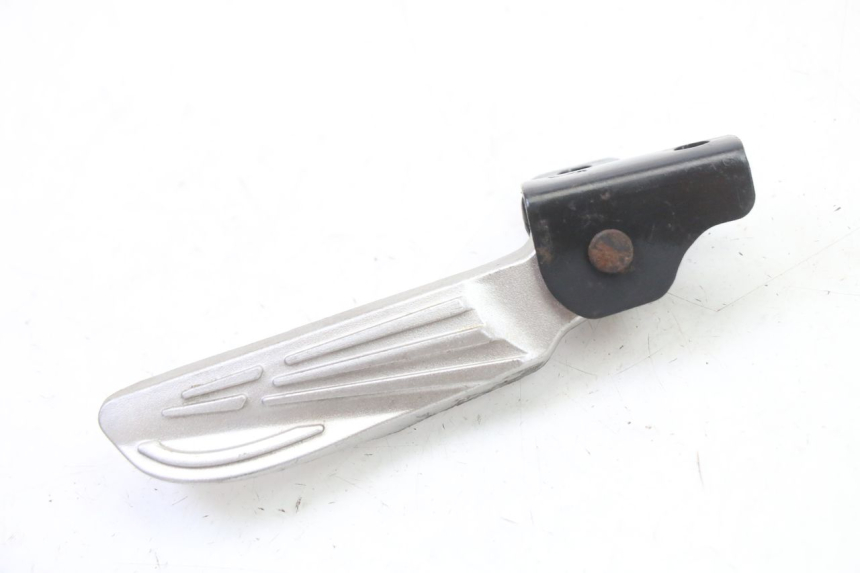 photo de PODNÓŻEK TYLNY PRAWY SYM FIDDLE 3 III 50 (2014 - 2020) - Szczegół części