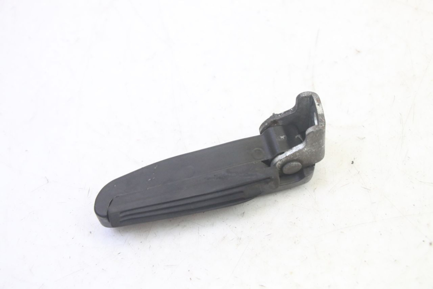 photo de PODNÓŻEK TYLNY PRAWY PIAGGIO FLY 4T 50 (2013 - 2017) - Widok ogólny