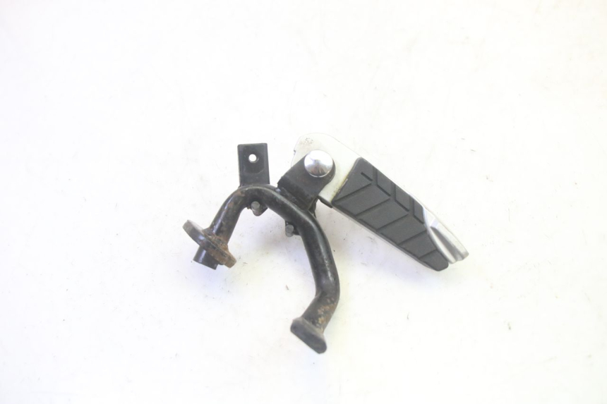 photo de PODNÓŻEK TYLNY PRAWY SYM GTS EVO 125 (2009 - 2013) - Zoom stanu zużycia