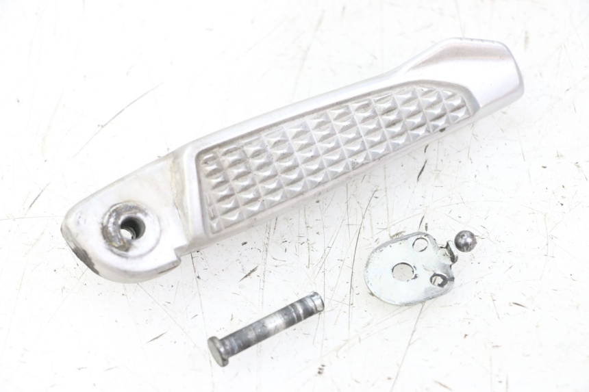 photo de PODNÓŻEK TYLNY PRAWY HONDA FORZA 125 (2021 - 2025) - Widok ogólny