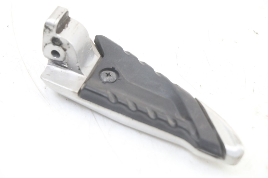 photo de PODNÓŻEK TYLNY PRAWY HONDA SH i 300 (2015 - 2020) - Inny kąt widzenia