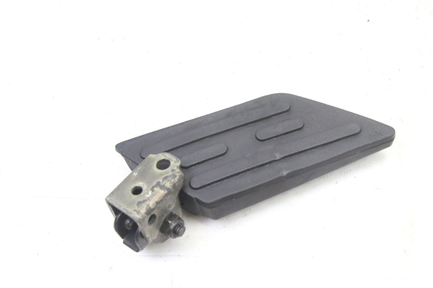 photo de PODNÓŻEK TYLNY PRAWY PEUGEOT KISBEE 2T 50 (2018 - 2022) - Zoom stanu zużycia