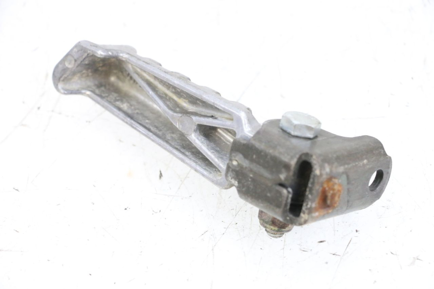 photo de PODNÓŻEK TYLNY PRAWY PEUGEOT LUDIX 50 (2005 - 2007) - Zoom stanu zużycia