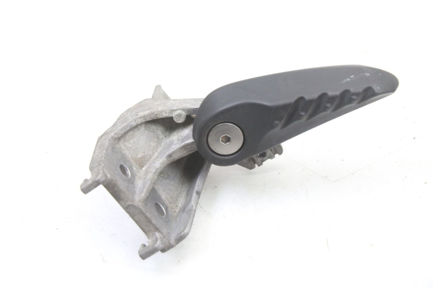 photo de PODNÓŻEK TYLNY PRAWY MBK OVETTO ONE 2T 50 (2013 - 2017) - Zoom stanu zużycia